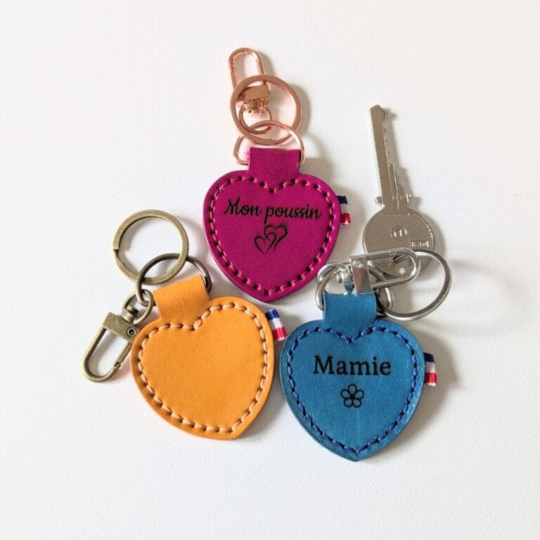porte clés cuir coeur personnalisé