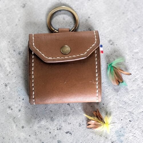 etui cuir pour mouches
