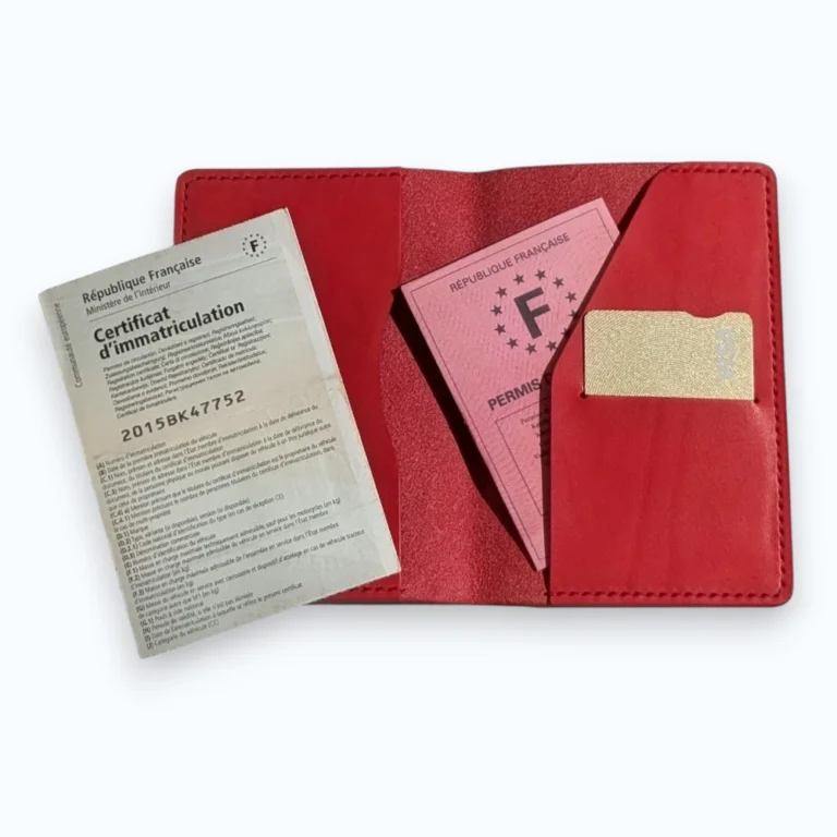 Etui carte grise, porte papier voiture en cuir artisanal carte grise cuir