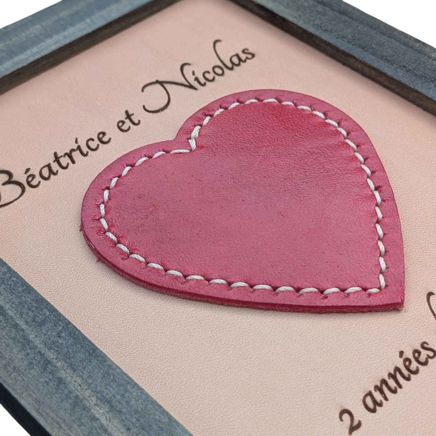cadre coeur rouge noces cuir